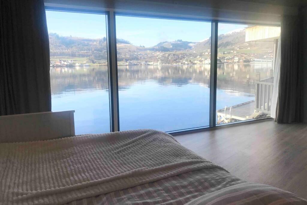 Panoramaresort In Hardangerfjorden Leilighet I Sjokanten Ved Hardangerfjorden For 7 Personer Boat , Sauna,Kajak, Sup For Rent Øystese Dış mekan fotoğraf